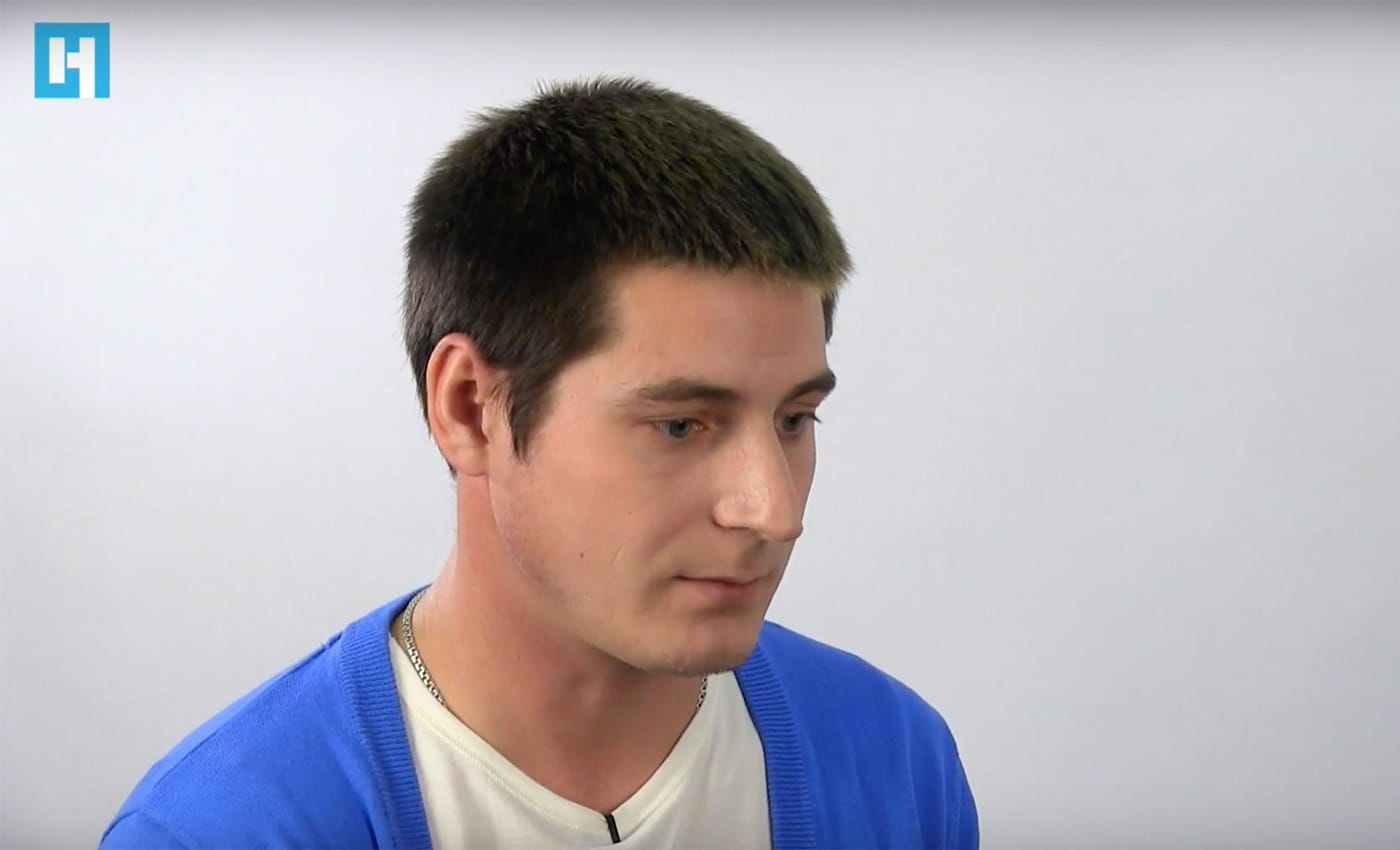 «Камера была залита кровью»: Гей Максим Лапунов рассказал о пытках в чеченской "секретной тюрьме"