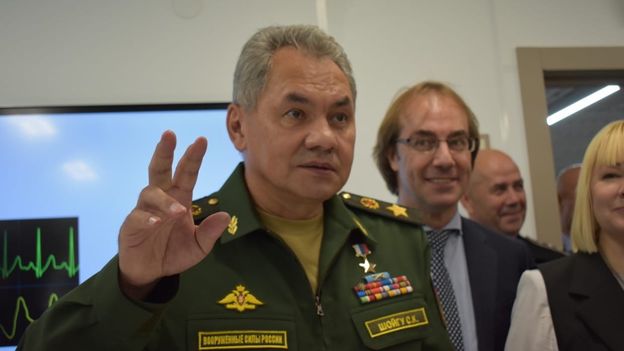 Пара фраз: Внезапная проверка. Министр обороны vs повелитель правоверных