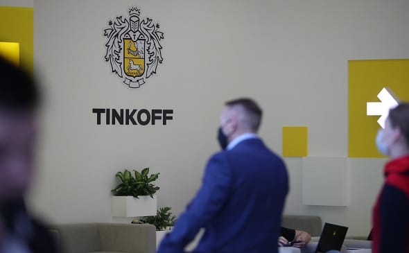 «Тинькофф-банк» присвоит себе все SWIFT-переводы меньше $200