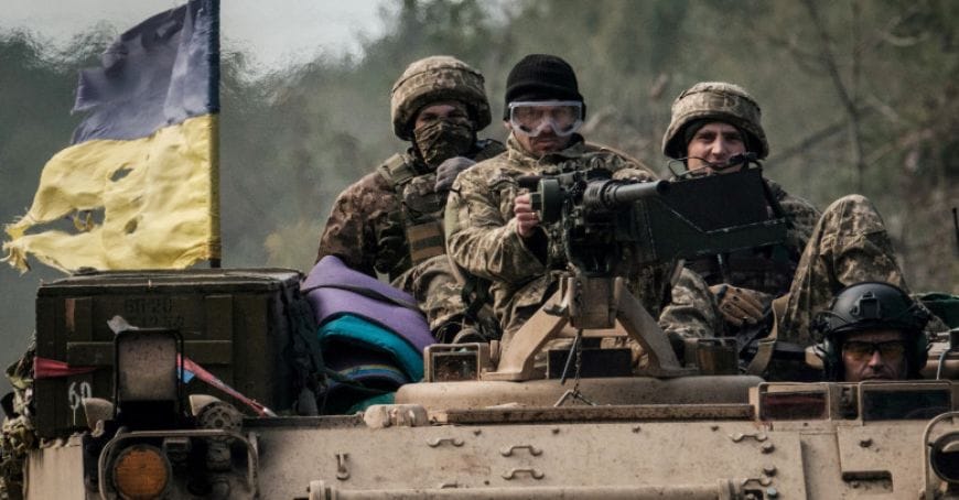 ВСУ освободили 5 населенных пунктов в Херсонской области, сбиты 4 российских Ка-52 и 9 иранских дронов. Главное о контрнаступлении за день