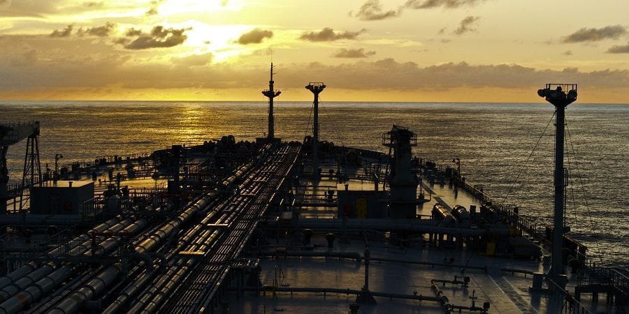 Reuters: Россия продает Индии нефть по цене ниже установленного «потолка цен»