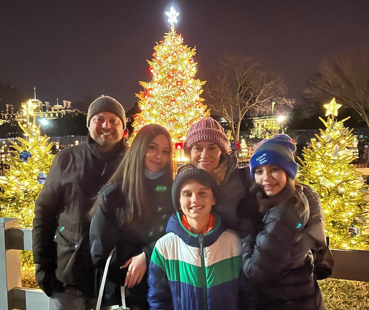 СК запретил Владимиру Кара-Мурзе общаться по телефону с детьми