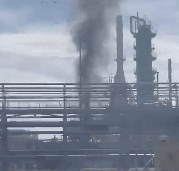 БПЛА вновь атаковал НПЗ «Ильский» в Краснодарском крае, персонал эвакуируют
