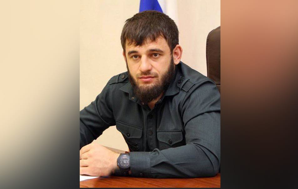 Гендиректором «Данон Россия» стал племянник Кадырова — на следующий день после того, как Путин указом отобрал ее у владельцев