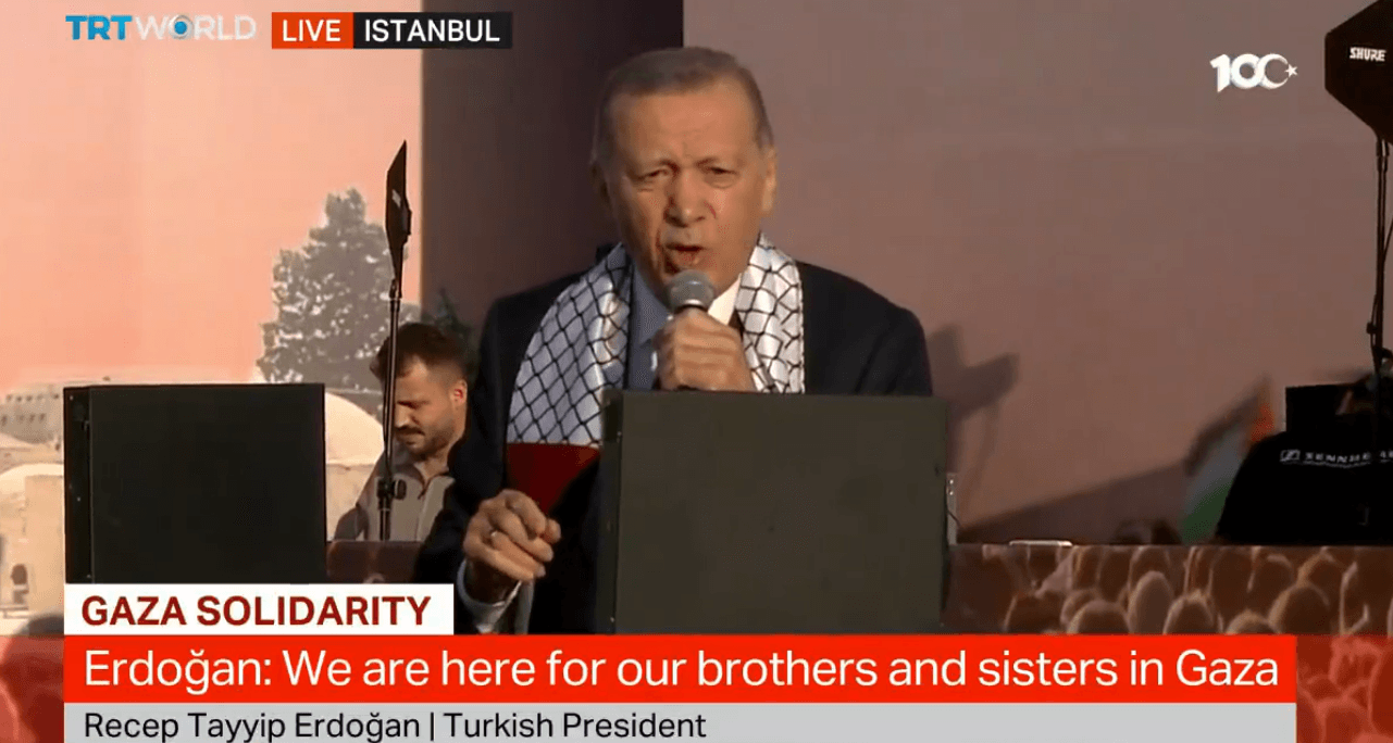 Эрдоган выступил на митинге в поддержку Палестины в Стамбуле. Он назвал Израиль «оккупантом», а Запад — соучастником военных преступлений