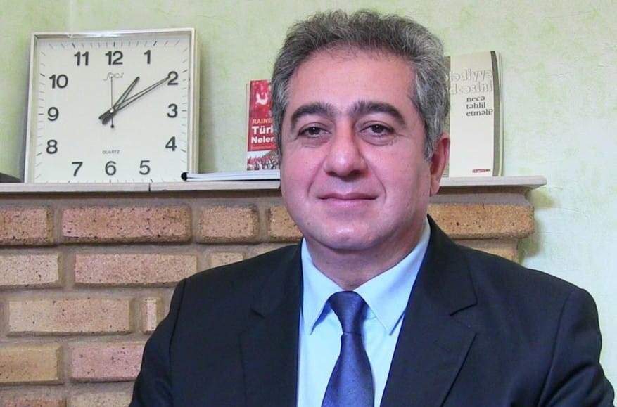 Суд в Азербайджане отказался перевести экономиста Губада Ибадоглу в тюремную больницу. Родные ученого говорят, что он при смерти