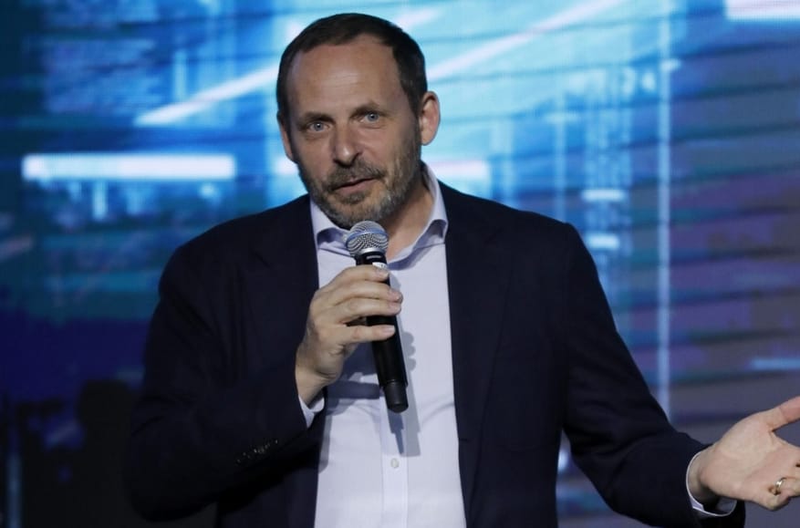 ЕС снял санкции с основателя «Яндекса» Аркадия Воложа и вице-президента АФК «Система» Сергея Мндоянца