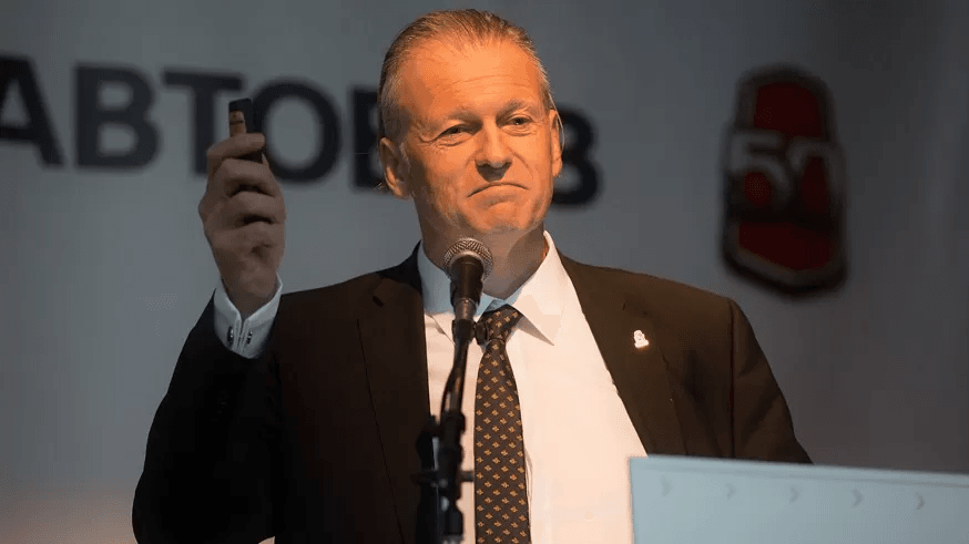 Директор АО «Кама» и бывший вице-президент АвтоВАЗа Харальд Грюбер получил российское гражданство