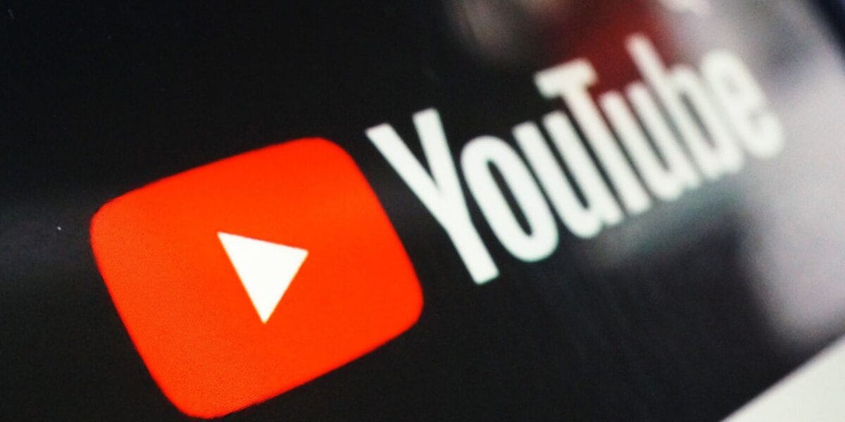 Тысячи россиян винят операторов связи в сбоях YouTube и разрывают с ними контракты — «Ъ»