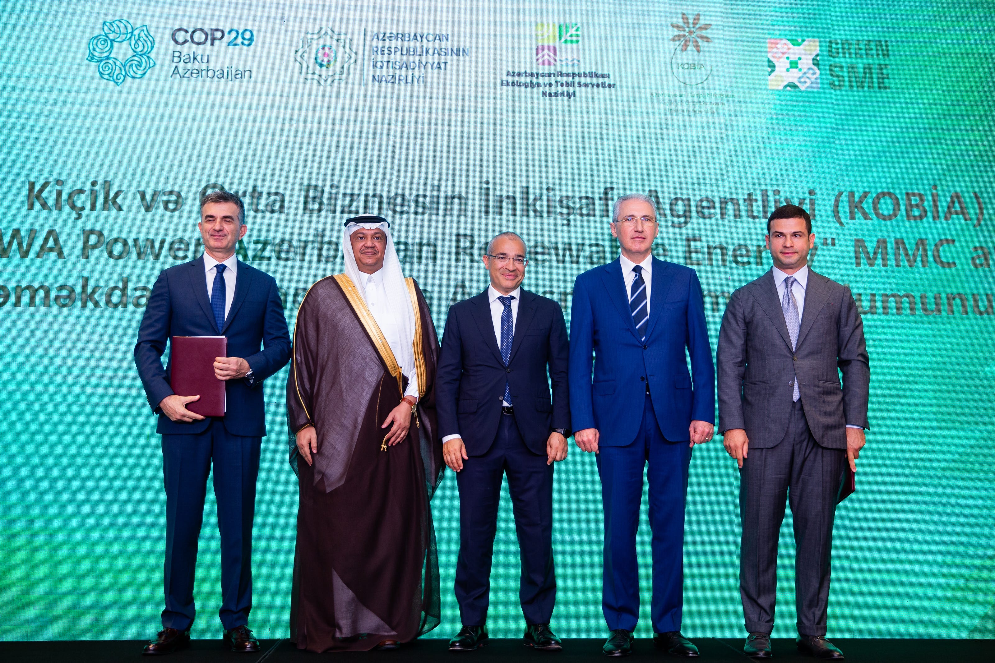 Азербайджан выплатил $4,7 млн консалтинговой компании за улучшение своего имиджа перед климатическим саммитом ООН