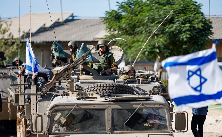 Израиль впервые начал военную операцию в центре Газы из-за срыва переговоров о заложниках