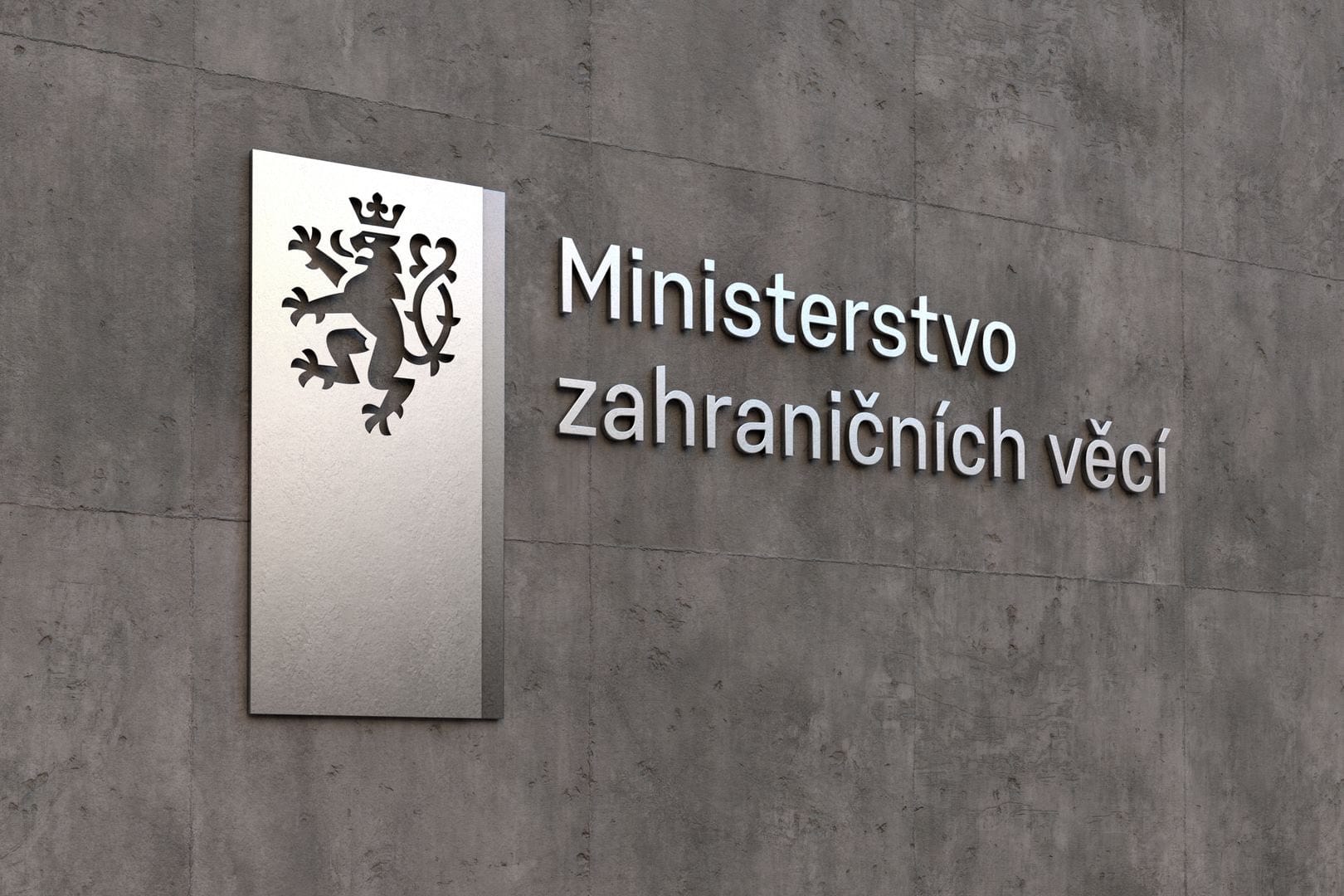 Чехия запретила въезд российским дипломатам, не аккредитованным в стране