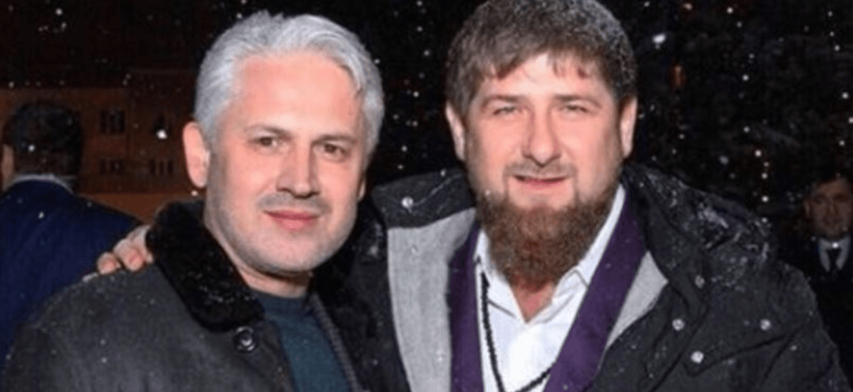 Кадыров временно не сможет исполнять обязанности главы Чечни. Врио главы региона назначен Муслим Хучиев