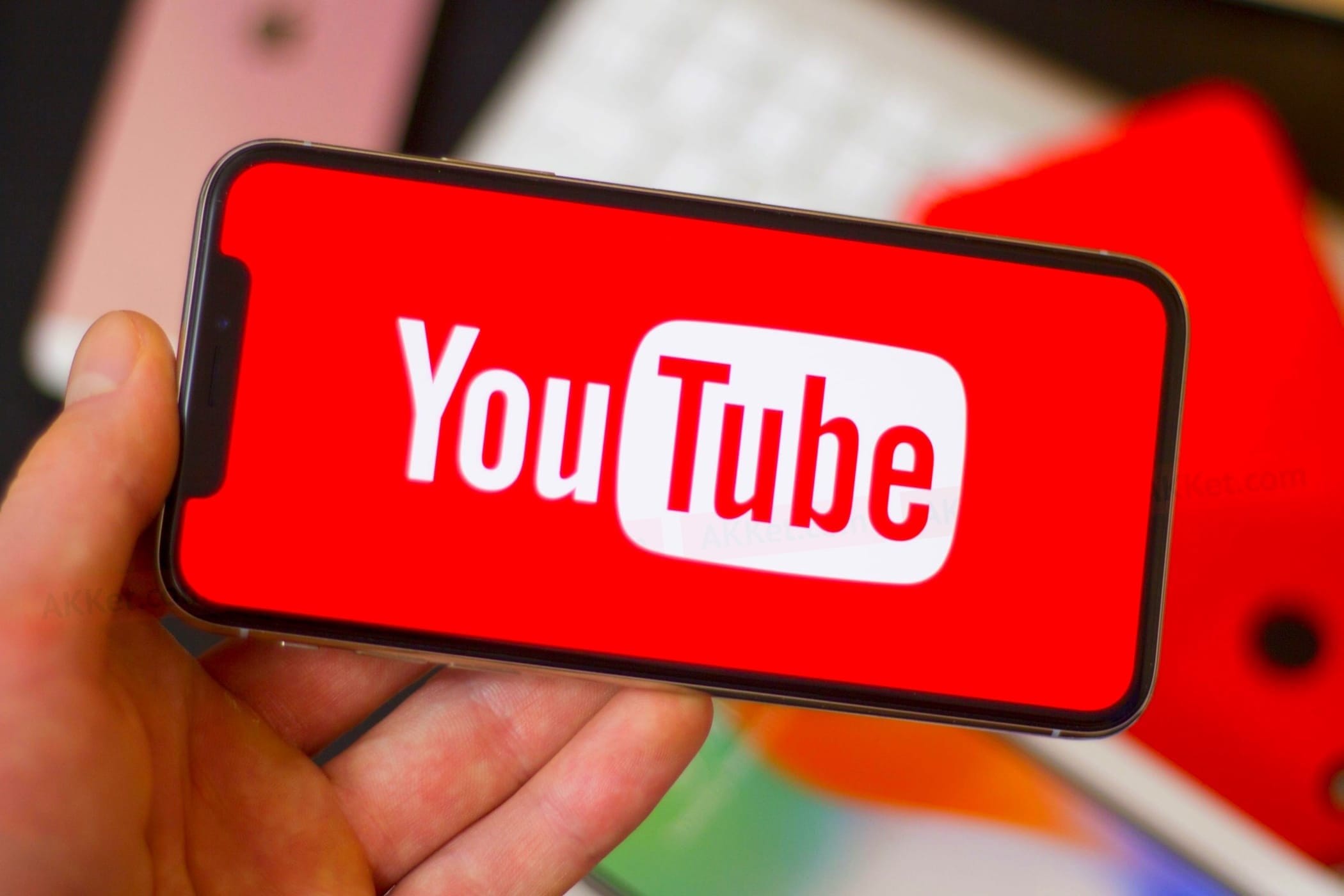 Google заблокировал более 2 тысяч YouTube-каналов, связанных с Китаем и Россией