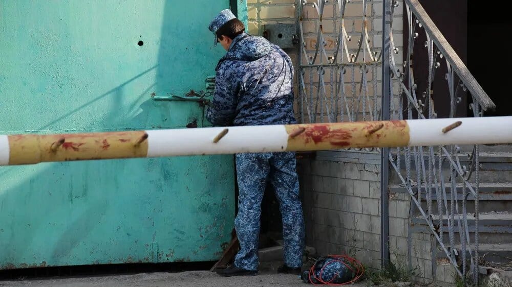 Осужденные, находящиеся в саратовской больнице ФСИН, рассказали членам СПЧ о пытках и издевательствах со стороны администрации