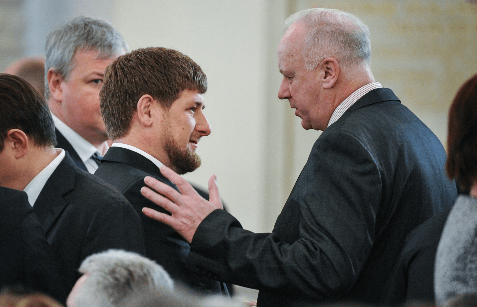 Бастрыкин поручил возбудить уголовное дело на сотрудников СБУ, которые возбудили уголовное дело на Кадырова