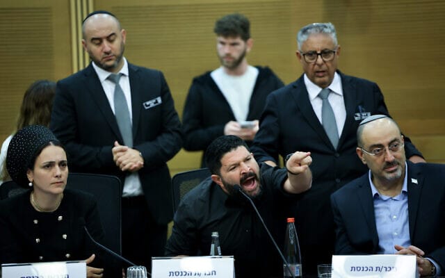 Родственники израильских заложников выступили в Кнессете против закона о смертной казни для террористов, опасаясь за жизнь своих близких