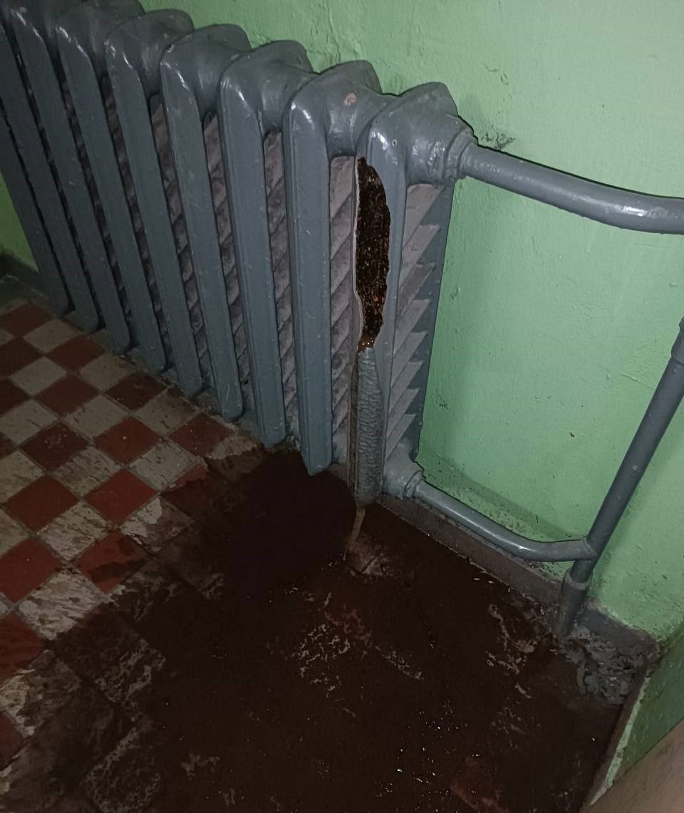 Лопнувшая батарея в Подмосковье