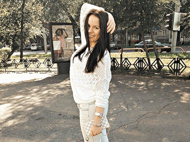 Татьяна Зимина. Родилась 12 июля 1995 года. Младшая (третья) дочь губернатора Хакасии. По информации "Собеседника", 23 августа 2017 года стала совладельцем ООО «ОПХ «Сибирские просторы»