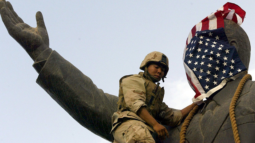 Снос памятника Саддаму Хусейну в Багдаде 9 апреля 2003 года после вторжения США в Ирак